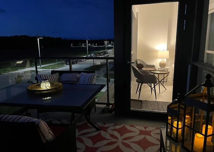 2 Bedroom 2 Bath Aquarius, Friday Harbour, Innisfil, Barrie